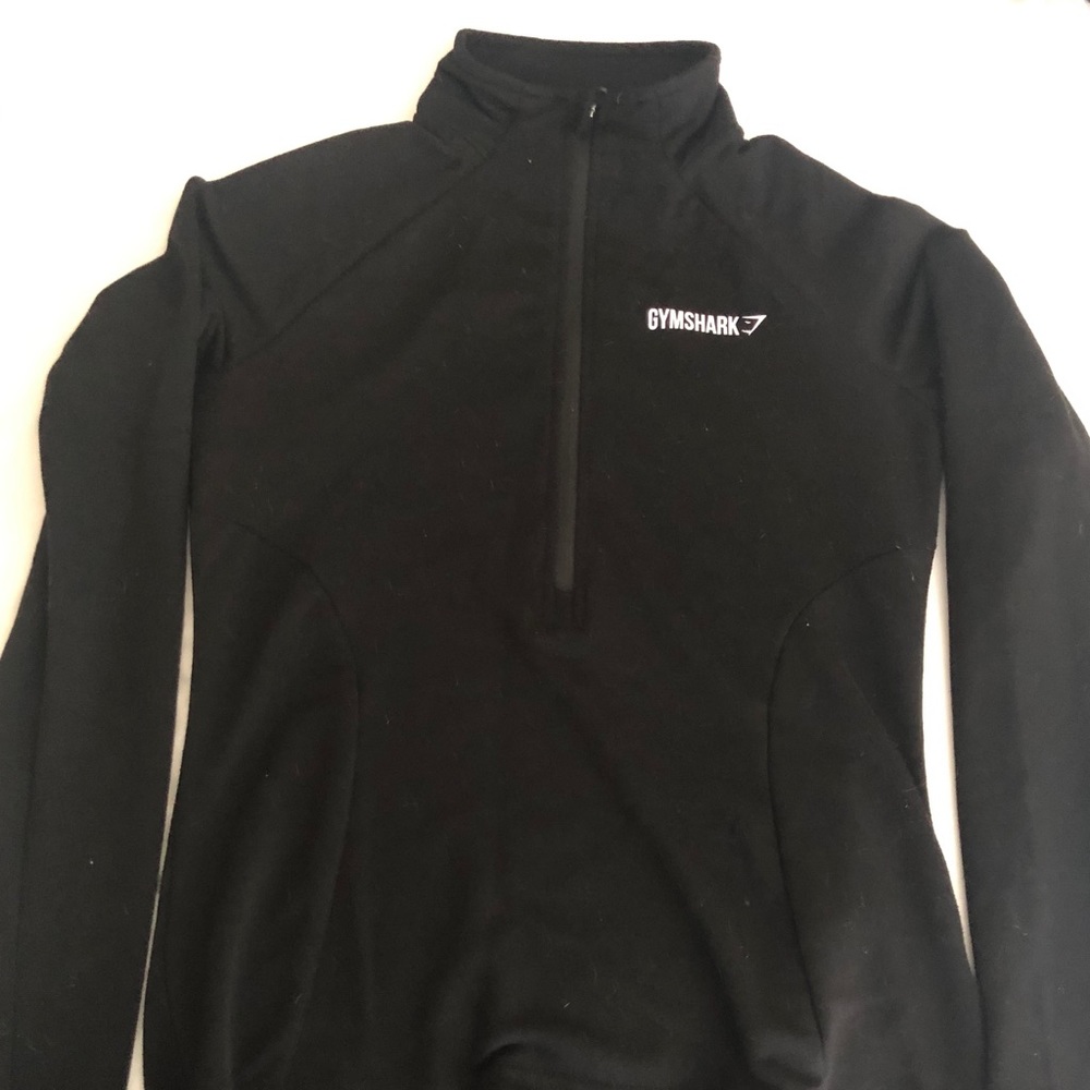 Gymshark 1/2 zip black pullover